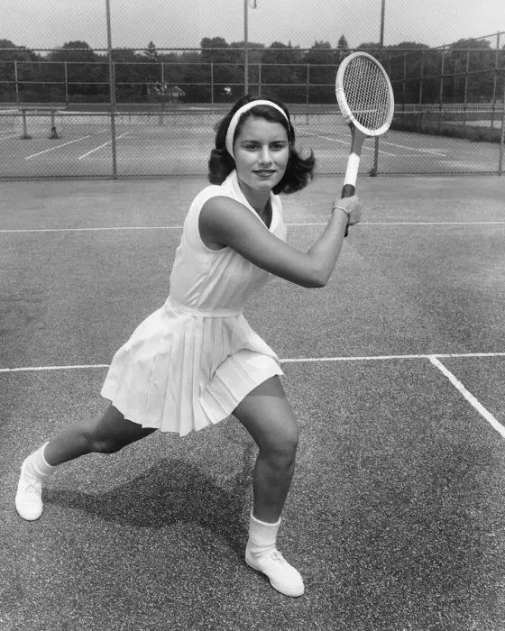 Framed Print : Woman playing tennis Framed Print : Woman playing tennis