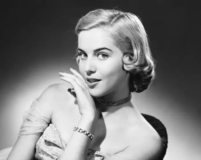Framed Print : Woman posing