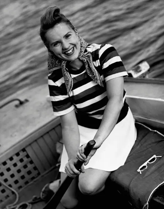 Framed Print : Woman in a speedboat Framed Print : Woman in a speedboat