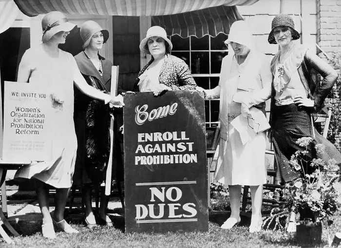 Framed Print : Women Camapaigning Against Prohibition Framed Print : Women Camapaigning Against Prohibition