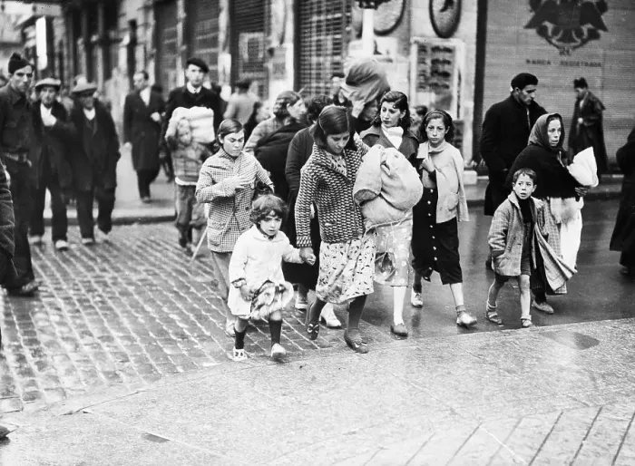 Framed Print : Women And Children Leave Madrid Framed Print : Women And Children Leave Madrid