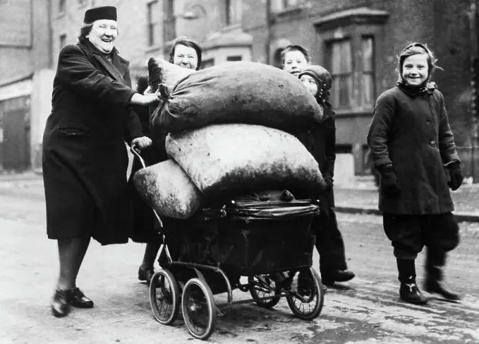 Framed Print : Women and Children Pushing Bags of Coal Framed Print : Women and Children Pushing Bags of Coal