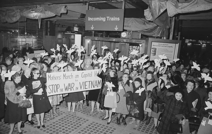 Framed Print : Women Demonstrating Vietnam War Framed Print : Women Demonstrating Vietnam War