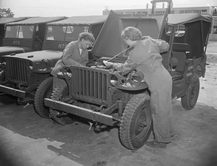 Framed Print : Women Marines Working on Jeep Framed Print : Women Marines Working on Jeep