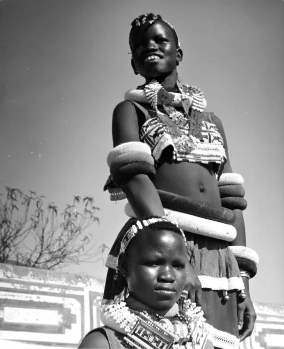 Framed Print : WOMEN OF N'BELE TRIBE Framed Print : WOMEN OF N'BELE TRIBE