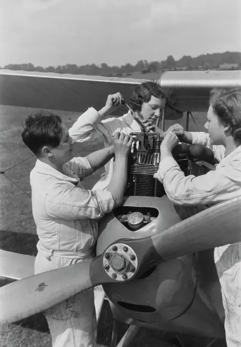 Framed Print : Women Pilots In Training Framed Print : Women Pilots In Training