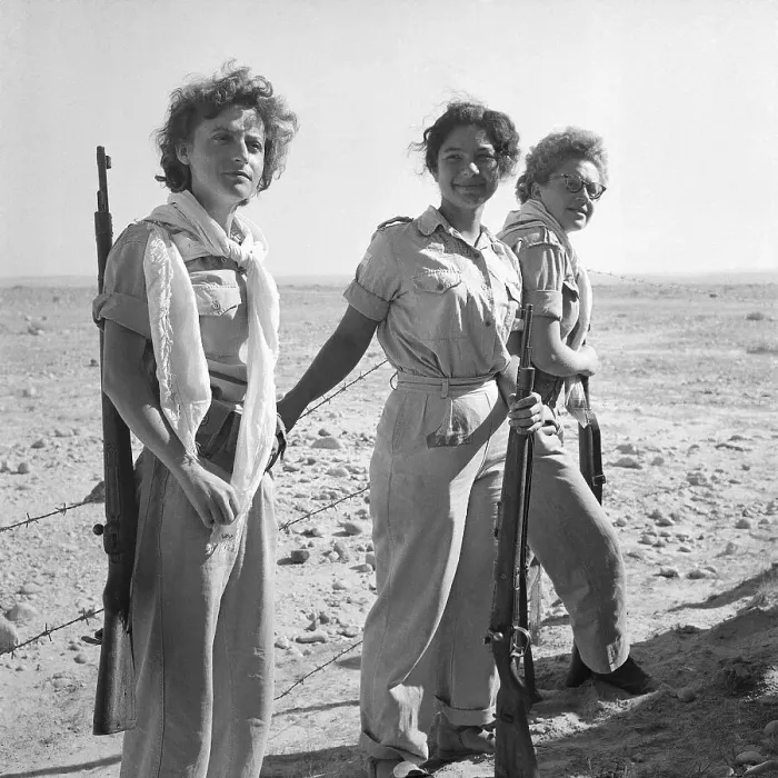 Framed Print : Three Women Soldiers Pose with Weapons Framed Print : Three Women Soldiers Pose with Weapons