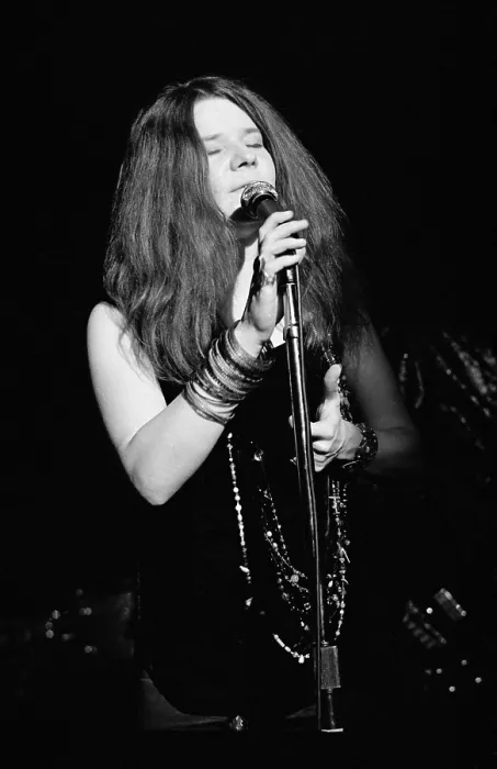 Framed Print : Woodstock Music & Art Fair - Janis Joplin Framed Print : Woodstock Music & Art Fair - Janis Joplin