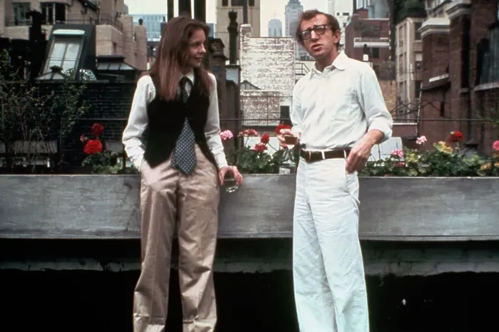Framed Print : Woody Allen and Diane Keaton in Annie Hall Framed Print : Woody Allen and Diane Keaton in Annie Hall
