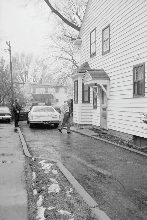 Framed Print : Woody Hayes Walking from Police Car Framed Print : Woody Hayes Walking from Police Car