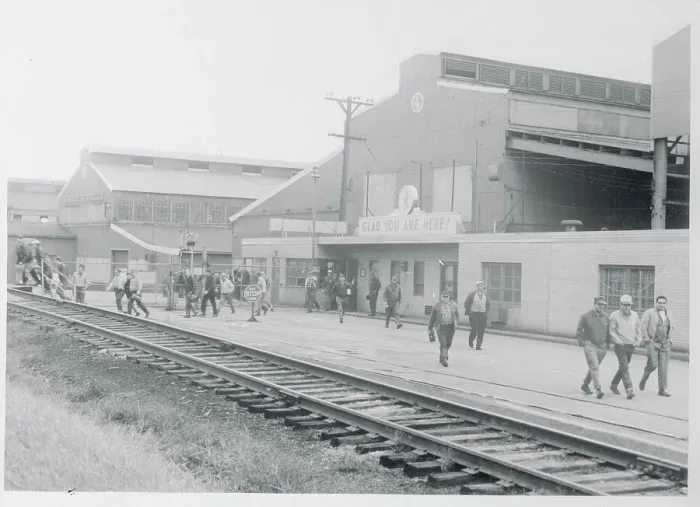 Framed Print : Workers Leaving Jessop Steel Company Framed Print : Workers Leaving Jessop Steel Company