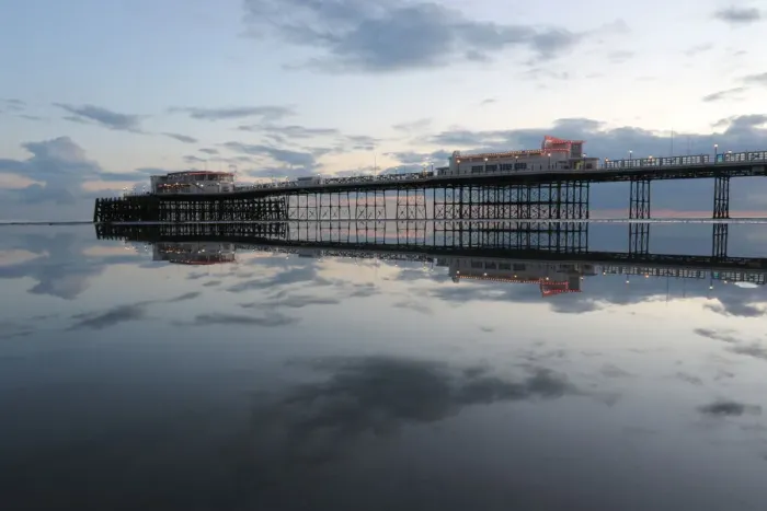 Framed Print : Worthing Pier Framed Print : Worthing Pier