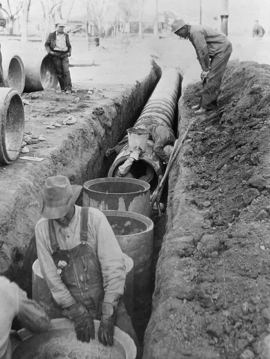 Framed Print : WPA Workers in Arizona Laying Concrete in New Irrigation System Framed Print : WPA Workers in Arizona Laying Concrete in New Irrigation System