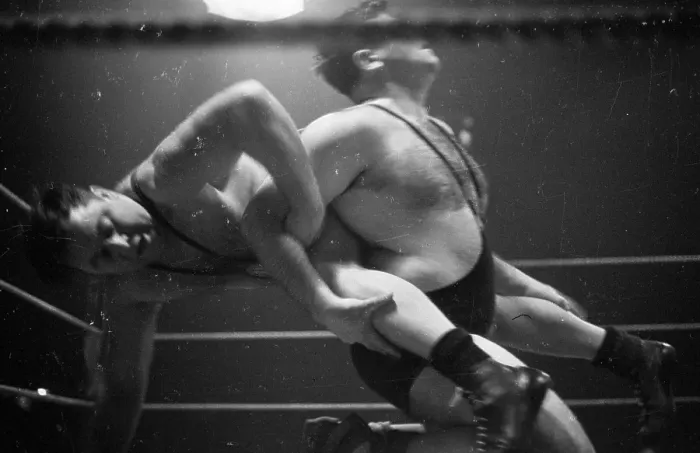 Framed Print : Wrestling. 6th November 1943: Heavy-weight wrestling between Fred Oberlander Framed Print : Wrestling. 6th November 1943: Heavy-weight wrestling between Fred Oberlander