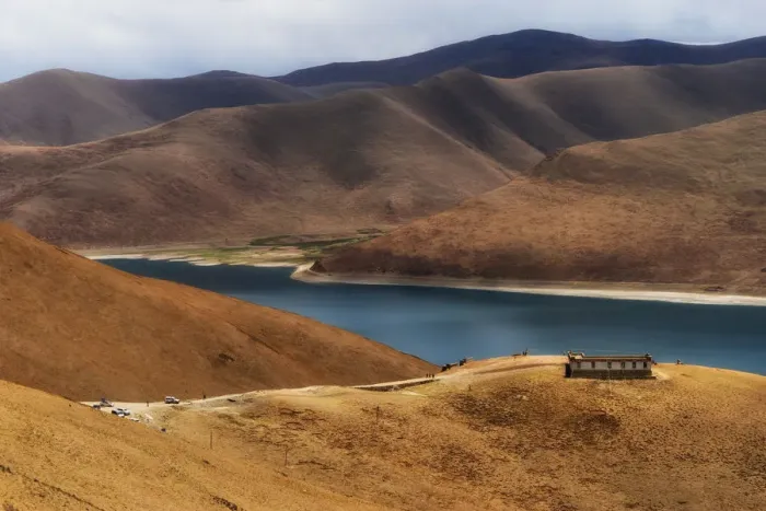 Framed Print : Yamdrok Lake, Tibet, China