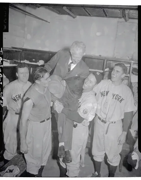 Framed Print : Yankees Carrying Kenesaw Mountain Landis