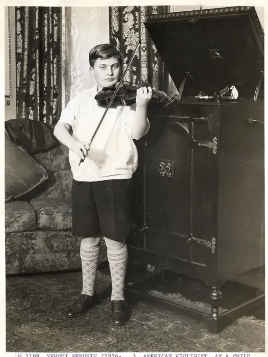 Framed Print : Yehudi Menuhin As A Child Playing Violin Framed Print : Yehudi Menuhin As A Child Playing Violin