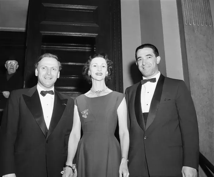 Framed Print : Yehudi Menuhin, Wife And Ian Maxwell