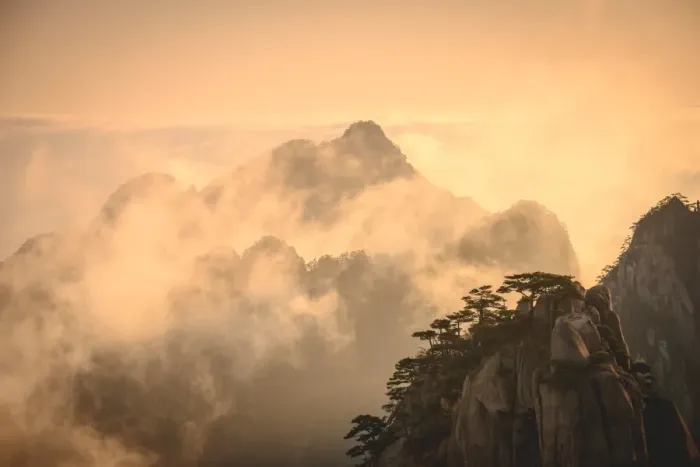 Framed Print : Yellow mountain sunrise, China Framed Print : Yellow mountain sunrise, China