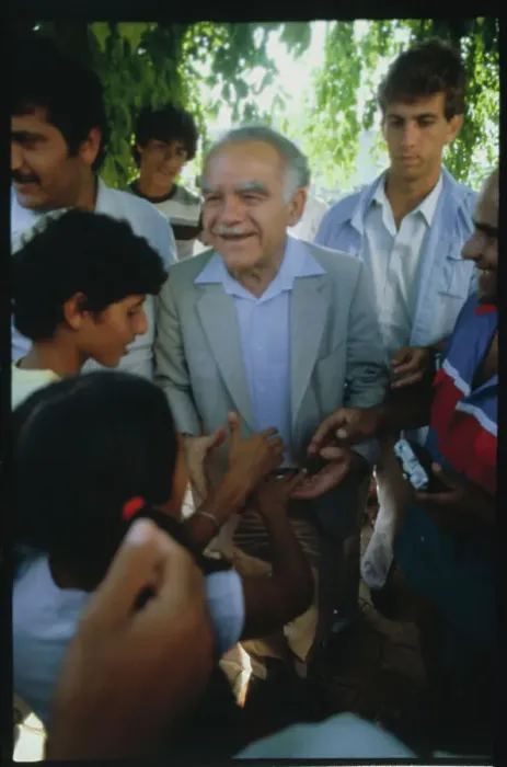 Framed Print : Yitzhak Shamir Campaigning Framed Print : Yitzhak Shamir Campaigning
