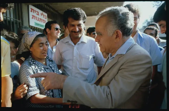 Framed Print : Yitzhak Shamir Campaigning Framed Print : Yitzhak Shamir Campaigning