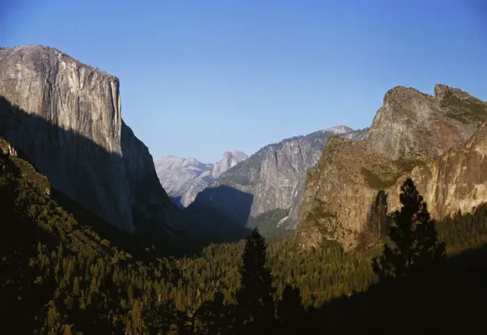 Framed Print : Yosemite Valley Framed Print : Yosemite Valley