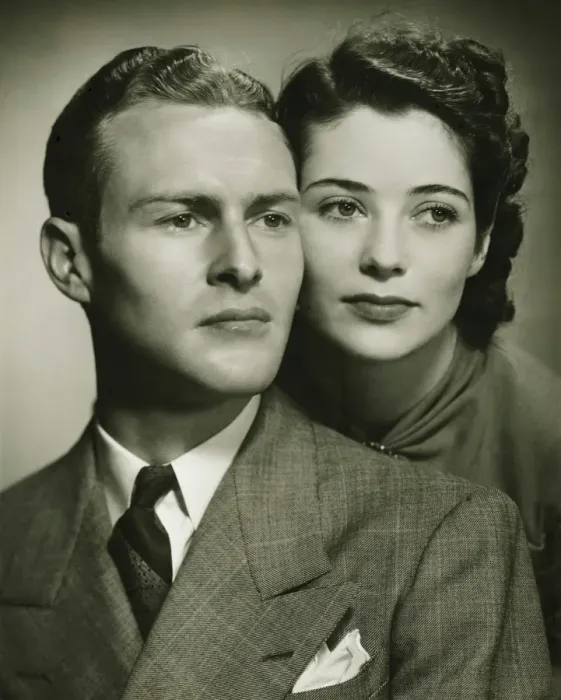 Framed Print : Young couple, formal portrait in studio, (B&W), close-up Framed Print : Young couple, formal portrait in studio, (B&W), close-up