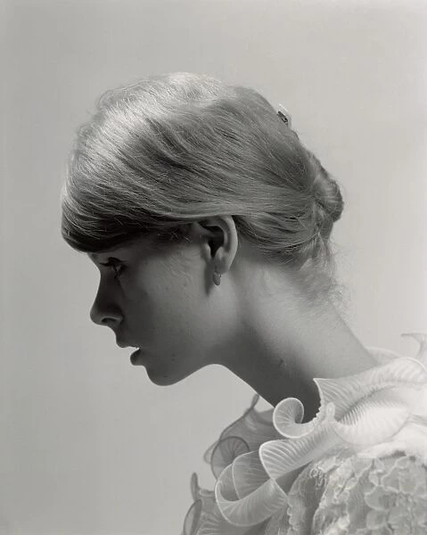 Young woman, profile