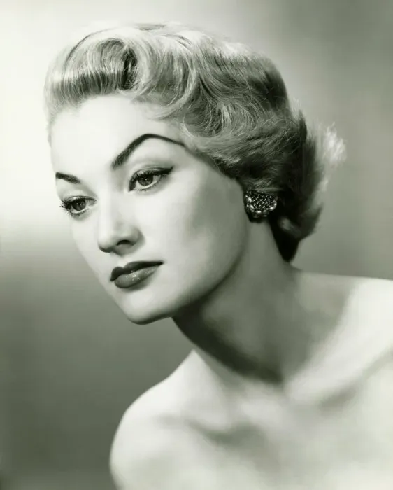 Framed Print : Young woman with strong make-up, (B&W), close-up Framed Print : Young woman with strong make-up, (B&W), close-up