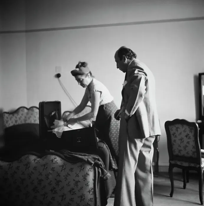 Framed Print : Yousuf Karsh and Solange Gathier Framed Print : Yousuf Karsh and Solange Gathier