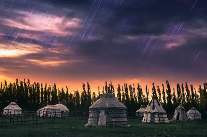 Framed Print : Yurts in Inner Mongolia Framed Print : Yurts in Inner Mongolia