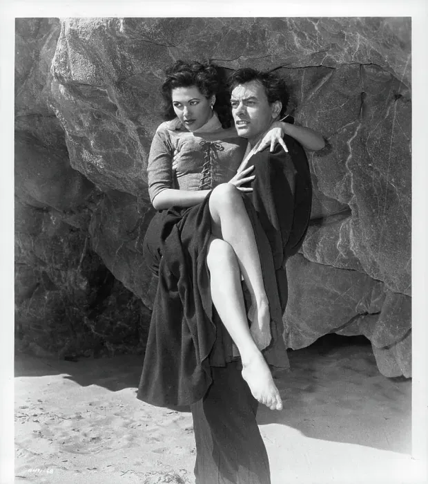 Framed Print : Yvonne De Carlo And John Ireland In Hurricane Smith Framed Print : Yvonne De Carlo And John Ireland In Hurricane Smith