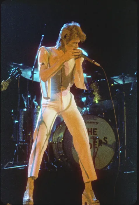 Framed Print : Ziggy Stardust Era Bowie In LA Framed Print : Ziggy Stardust Era Bowie In LA