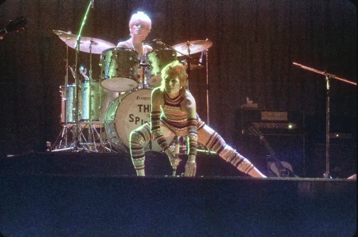 Framed Print : Ziggy Stardust Era Bowie In LA Framed Print : Ziggy Stardust Era Bowie In LA