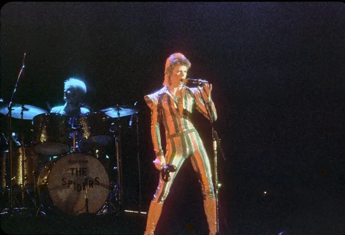 Framed Print : Ziggy Stardust Era Bowie In LA Framed Print : Ziggy Stardust Era Bowie In LA