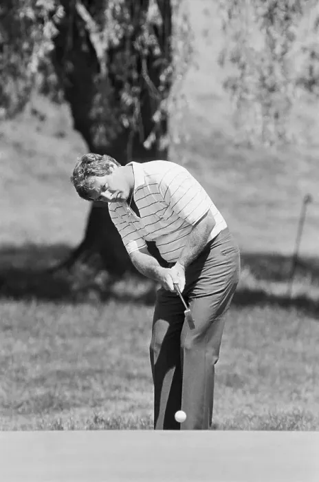 Framed Print : Zoeller Putting at British Open Framed Print : Zoeller Putting at British Open
