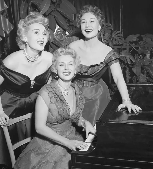 Framed Print : Zsa Zsa and Eva wand Magda Gabor
