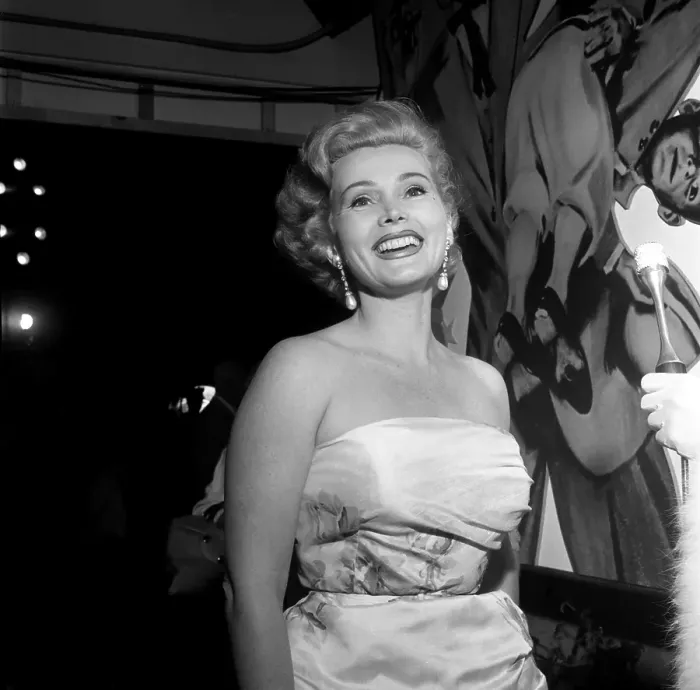 Framed Print : Zsa Zsa Gabor