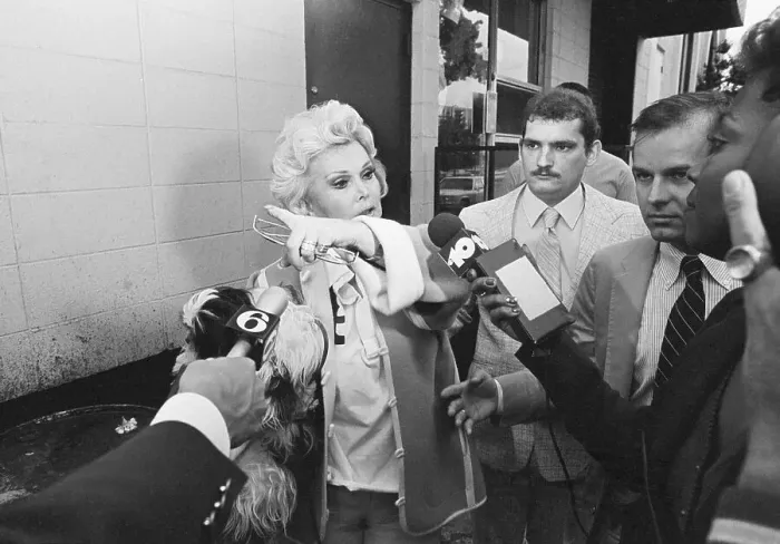 Framed Print : Zsa Zsa Gabor with Reporters Framed Print : Zsa Zsa Gabor with Reporters