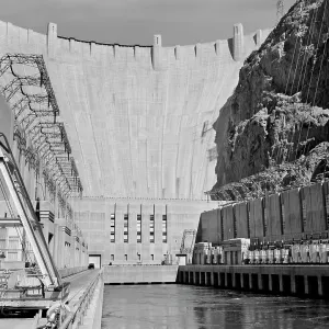 1950s SHOT OF HOOVER DAM 1950s SHOT OF HOOVER DAM