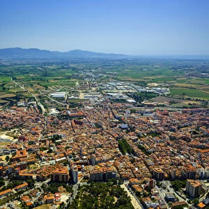 Aerial view, view of the city of Figueres or Figueras, Costa Brava, Catalonia, Spain