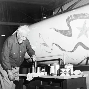 Images Dated 1975 November: 29 Nov 1975