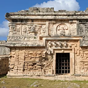Ancient Mayan Temple Buildings, Chichen Itza