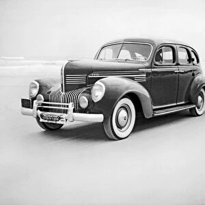 Antique, Black And White, Car, History, Nobody, Transportation Industry, Travel, b0008246
