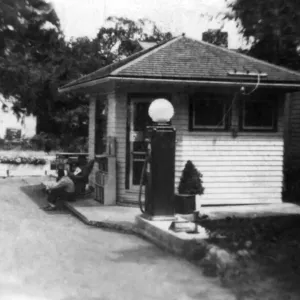 Vintage Black and White Gas Station Print Vintage Black and White Gas Station Print