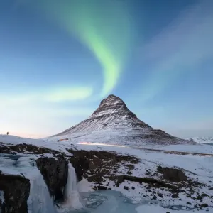 Aurora Borealis over Kirkjufell Landscape Print Aurora Borealis over Kirkjufell Landscape Print