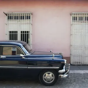 automobile, car, cuba, day, nobody, old-fashioned, outdoor, parked, retro, road, street automobile, car, cuba, day, nobody, old-fashioned, outdoor, parked, retro, road, street