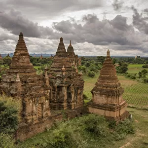 Bagan temples and pagodas