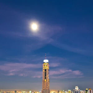 Baiyoke Tower II in Bangkok