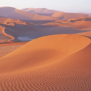 Barchan dune, Sossusvlei, Namib Desert Barchan dune, Sossusvlei, Namib Desert